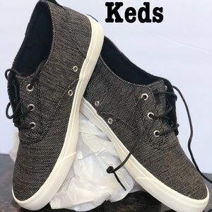 BRAND NEW Keds black and white Triumph mid tops
